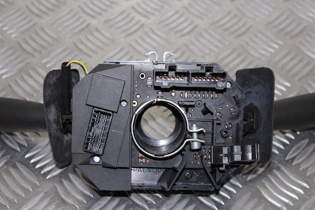 Fiat Doblo Column Switch Wipers and Lights - - Fiat Doblo 2008 Diesel 1